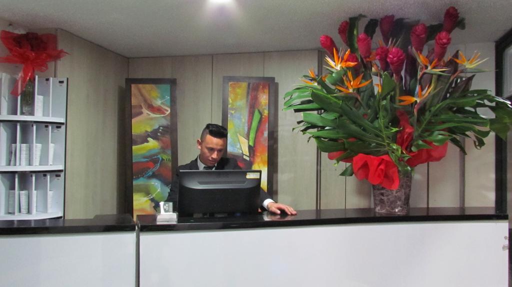 Aparta Hotel Bc Bogota Buitenkant foto